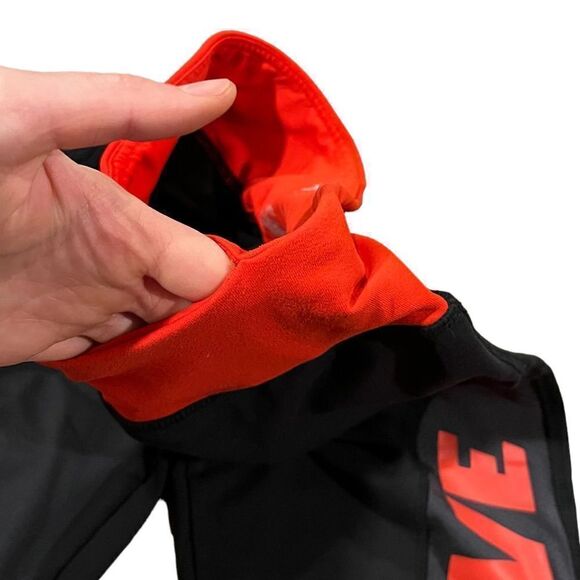 DC Comics Harley Quinn Mad Love Capri Workout Leggings Women’s Small - Picture 3 of 4